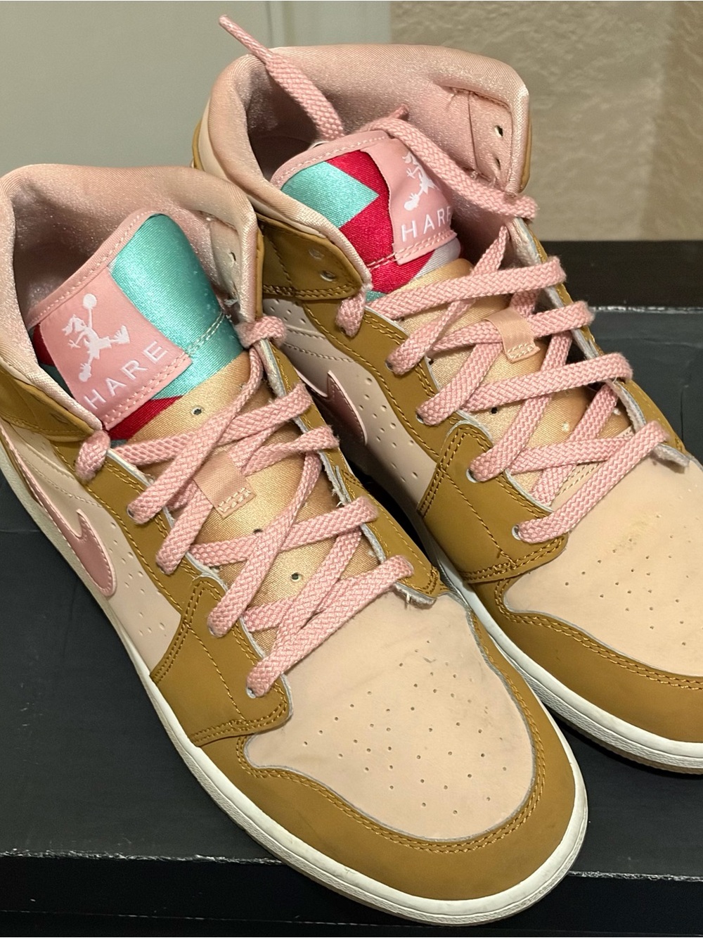 Air Jordan 1 Mid GG 'Lola Bunny' (2015) Youth size 6.5Y
